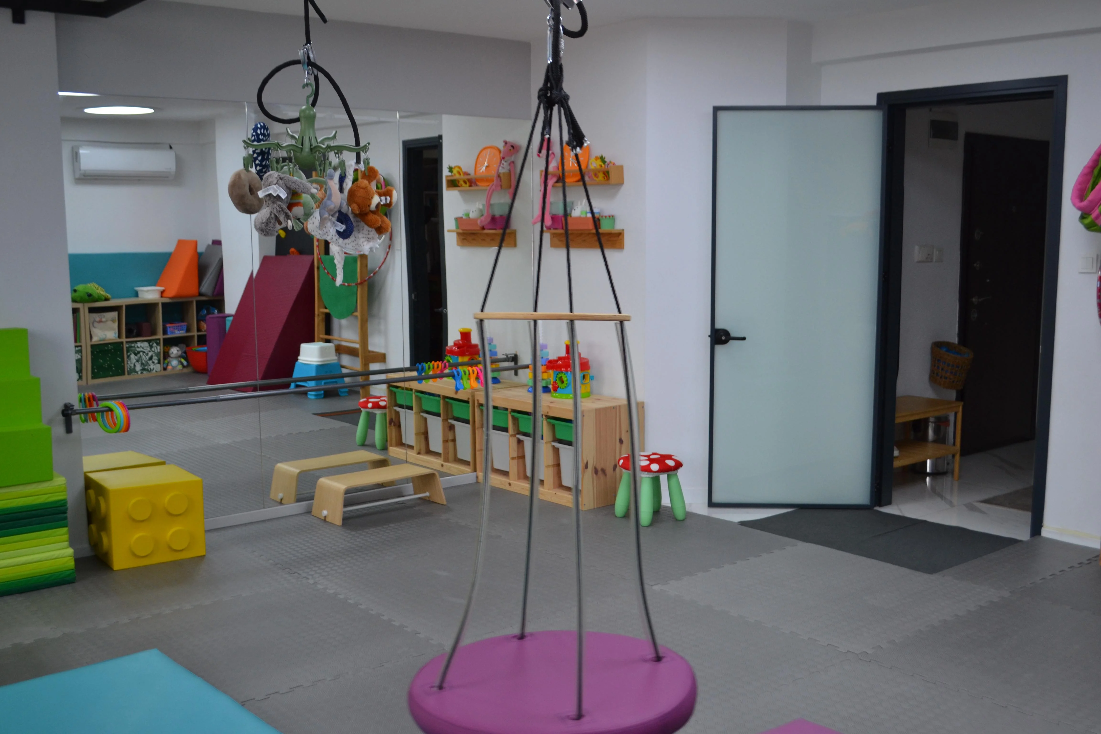 Çocuk rehabilitasyon merkezi salıncak ve duyu bütünleme ekipmanları